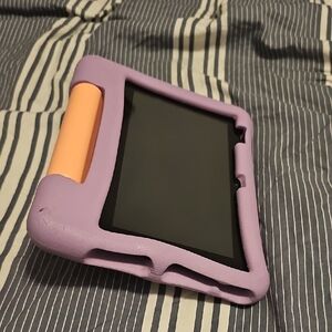 Amazon Fire 7 Tablet With Protective Case